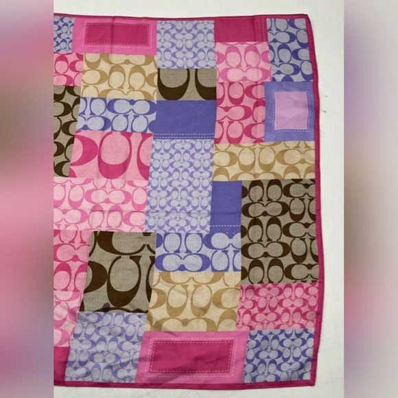 NEW Coach Designer Women's Signature C Multi-Color Bandana Scarf Wrap NWT - Picture 6 of 9